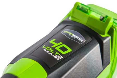 Снегоуборщик аккумуляторный Greenworks 40V GD40SSK2 (1хАКБ 2 Ач и ЗУ) купить в Минске