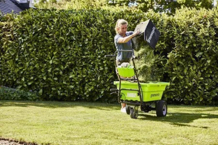 Садовая тележка самоходная Greenworks 40V G40GCK4 (1хАКБ 4 Ач и ЗУ) 106л купить в Минске