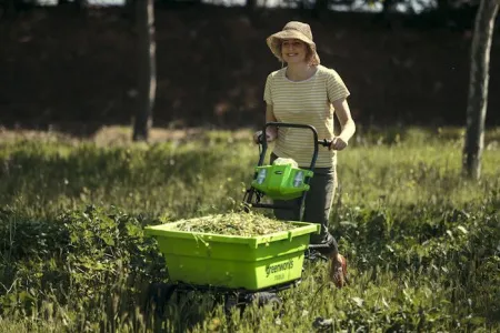 Садовая тележка самоходная Greenworks 40V G40GCK4 (1хАКБ 4 Ач и ЗУ) 106л купить в Минске