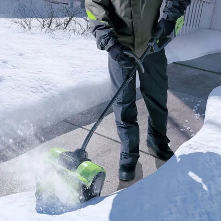 Снегоуборщик аккумуляторный Greenworks 60V GD60SS (без АКБ и ЗУ) купить в Минске