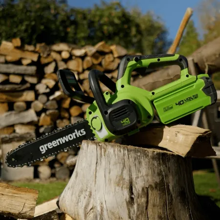 Цепная пила аккумуляторная Greenworks G40CS30IIK4 купить в Минске