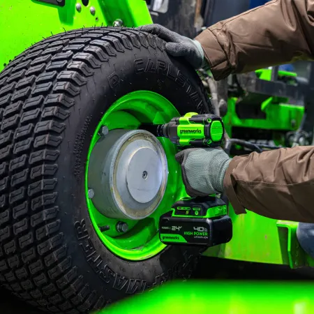 Гайковерт ударный аккумуляторный Greenworks 24V IW5500 (1хАКБ 4Ач и ЗУ) купить в Минске