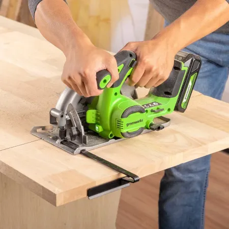 Циркулярная пила аккумуляторная Greenworks 24V GD24CS165 (без АКБ и ЗУ) купить в Минске