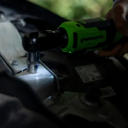 Гайковерт-трещотка аккумуляторный Greenworks 24V GD24RW купить в Минске