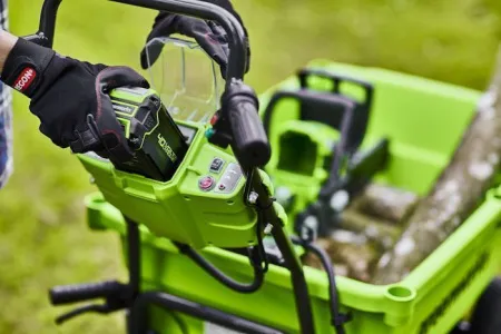Садовая тележка самоходная Greenworks 40V G40GCK4 (1хАКБ 4 Ач и ЗУ) 106л купить в Минске
